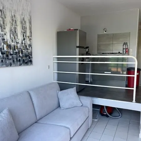 Rez De Chaussee Avec Terrasse, Proche Plage, Parking - Fr-1-749-93 Apartman *